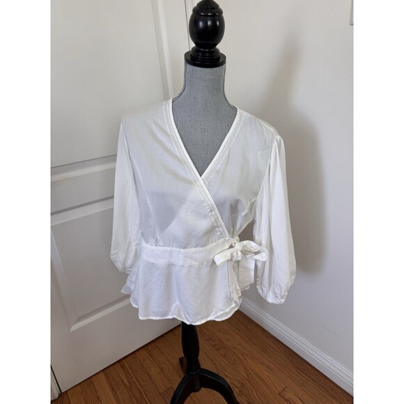 Alp n Rock Mila Shirt Embroidered Wrap Blouse White V-Neck Size M New - Picture 1 of 11